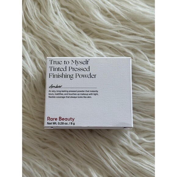 Rare Beauty True to Myself Tinted Pressed Talc-Free Finishing Powder Amber - Picture 8 of 10